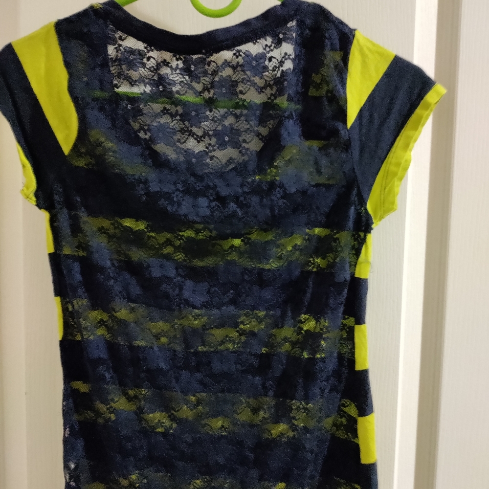 Striped netted tee - Picture 4 of 4